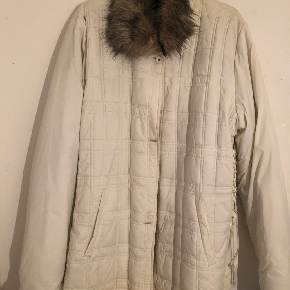 Coat - Picture 3 of 5